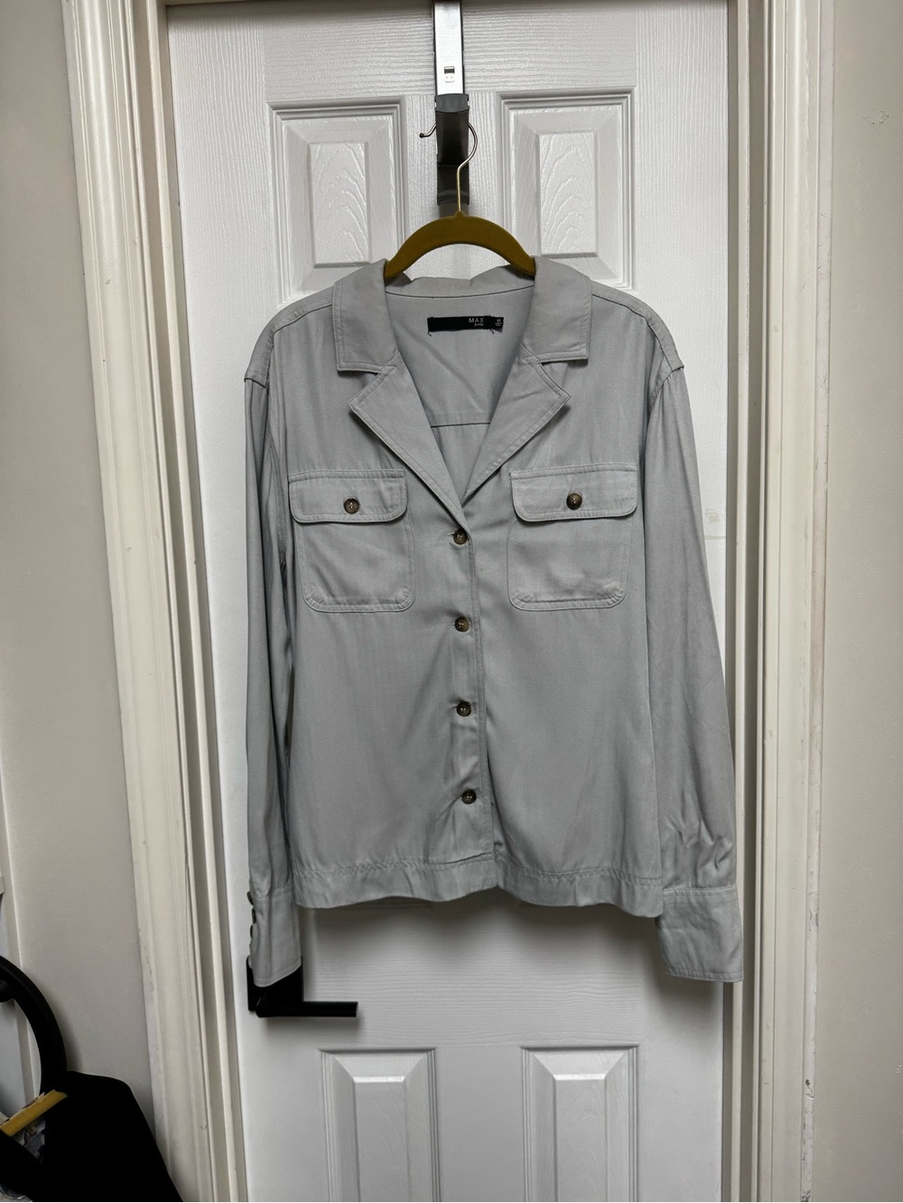 Max Jeans Gray Tencel Utility Jacket Shirt Size M Button Front Lightweight